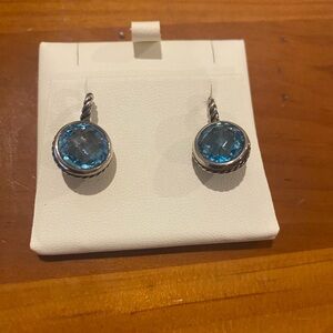 David Yurman drop earrings. Rarely worn.I do not have pouch.